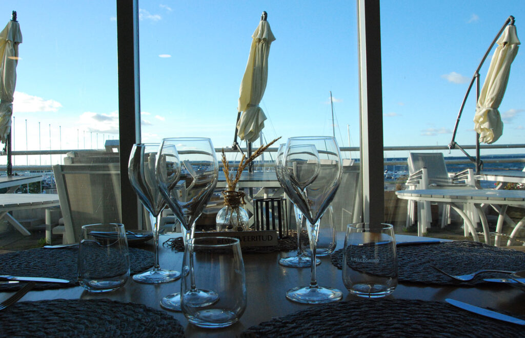 Restaurant Sardiinid view from inside